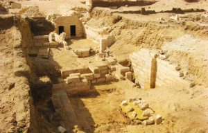 Oxyrhynchus-egyptian-trash