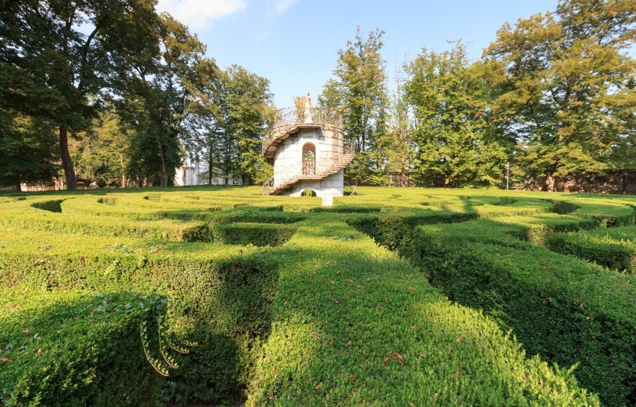 Villa-Pisani-Hedge-Maze-main